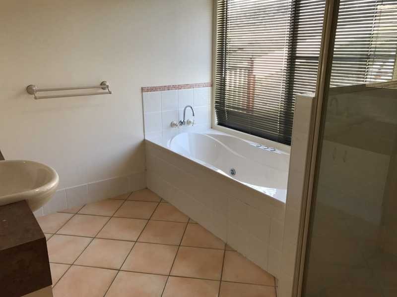 50 BARUBY BOULEVARD, Benaraby QLD 4680