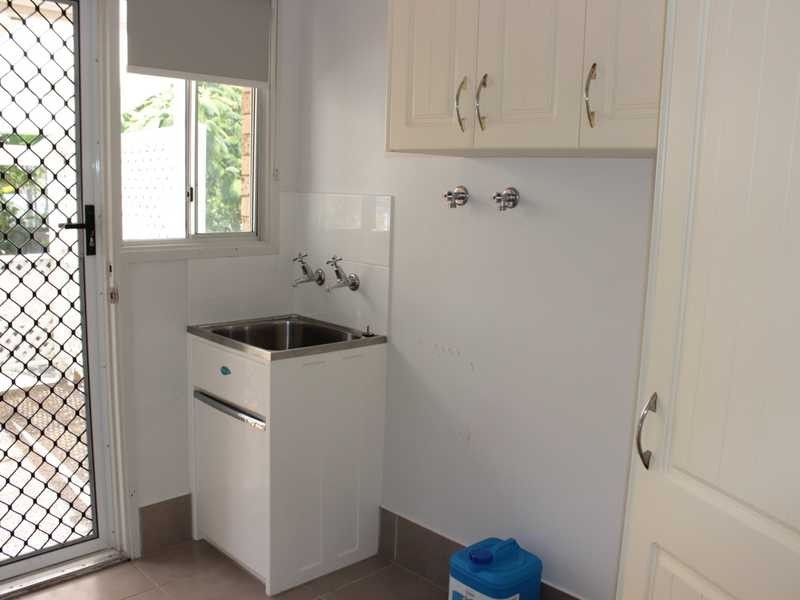22 CENTENARY DRIVE, Boyne Island QLD 4680