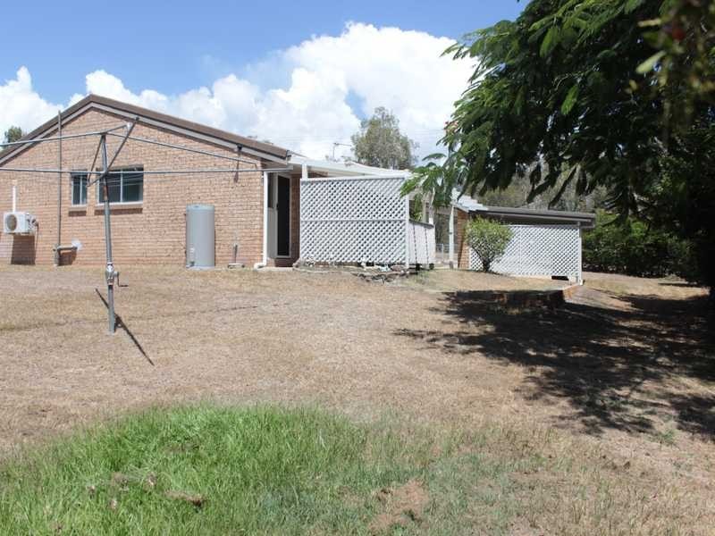 22 CENTENARY DRIVE, Boyne Island QLD 4680