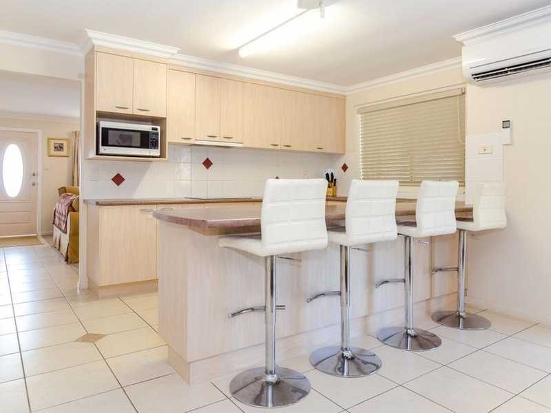 6 PRYDE STREET, Tannum Sands QLD 4680