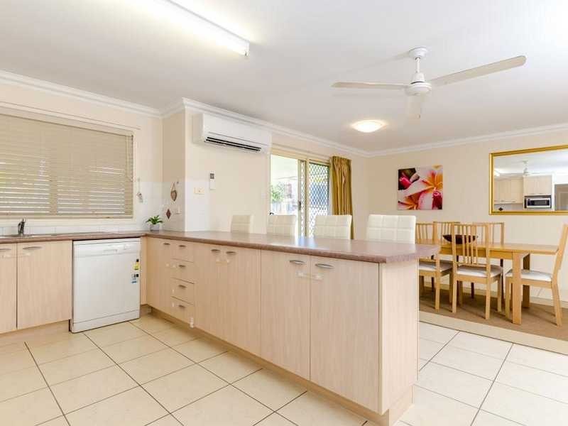 6 PRYDE STREET, Tannum Sands QLD 4680