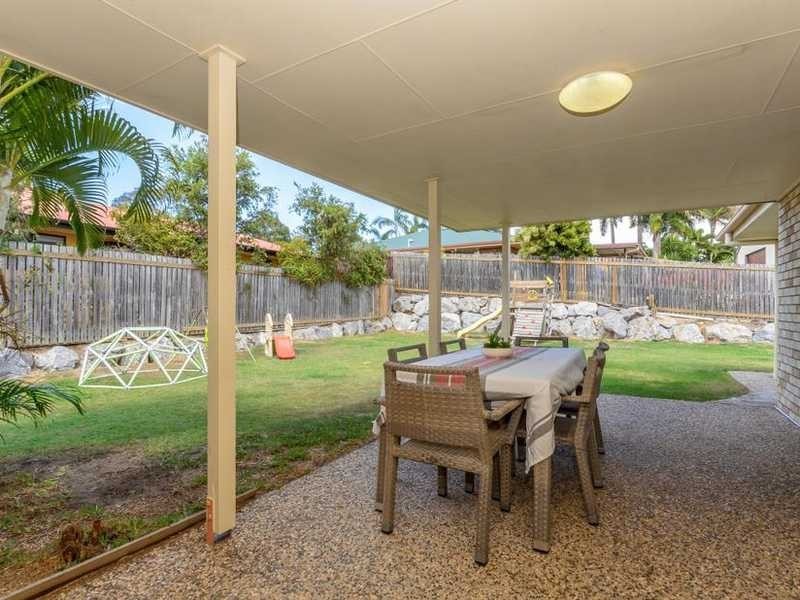 6 PRYDE STREET, Tannum Sands QLD 4680