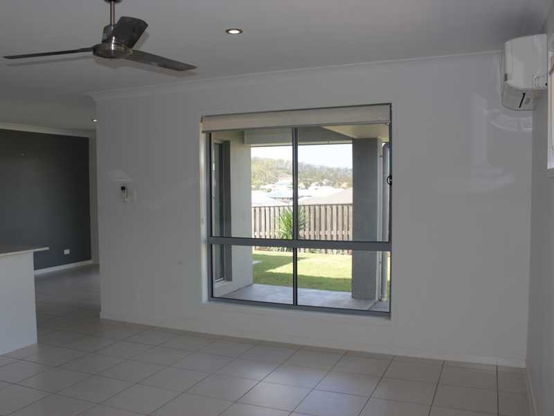 2/11 WABBY STREET, Boyne Island QLD 4680