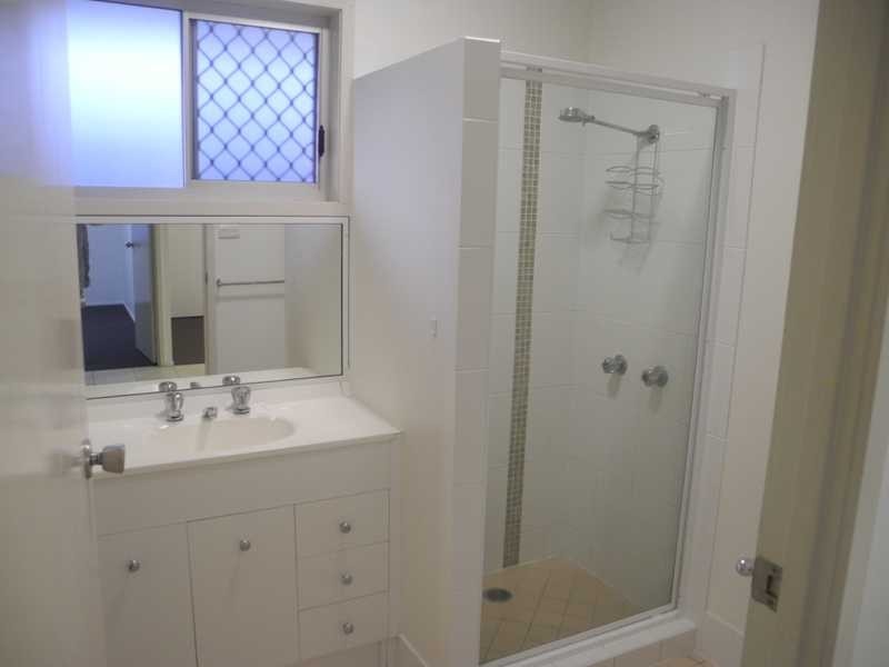 14 MCCANN STREET, South Gladstone QLD 4680