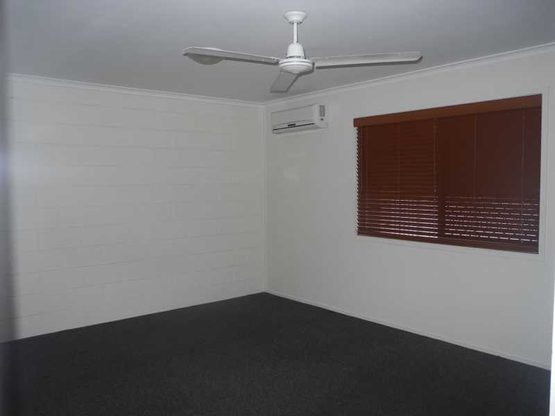 14 MCCANN STREET, South Gladstone QLD 4680