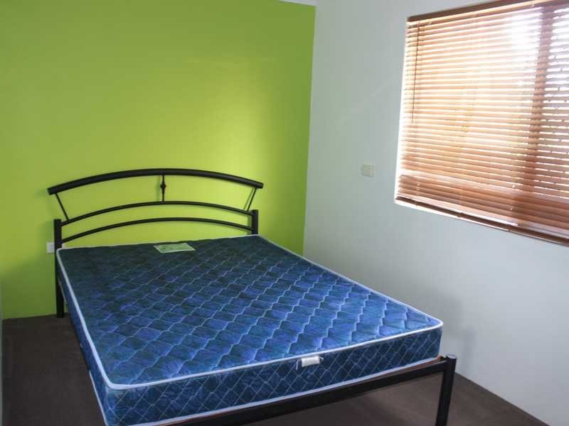 1/15 CARINYA DRIVE, Clinton QLD 4680