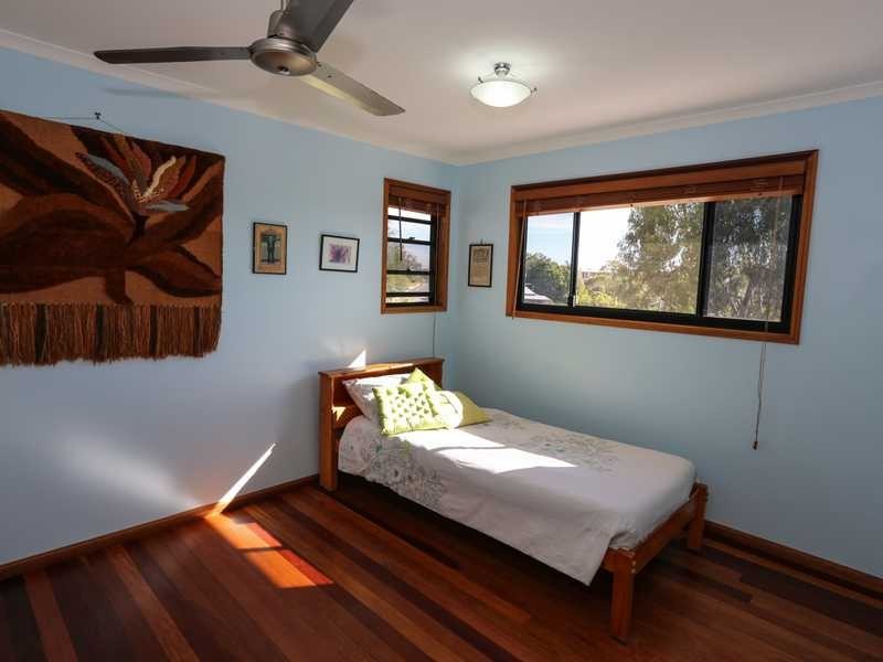 5 CREEK ROAD, Tannum Sands QLD 4680