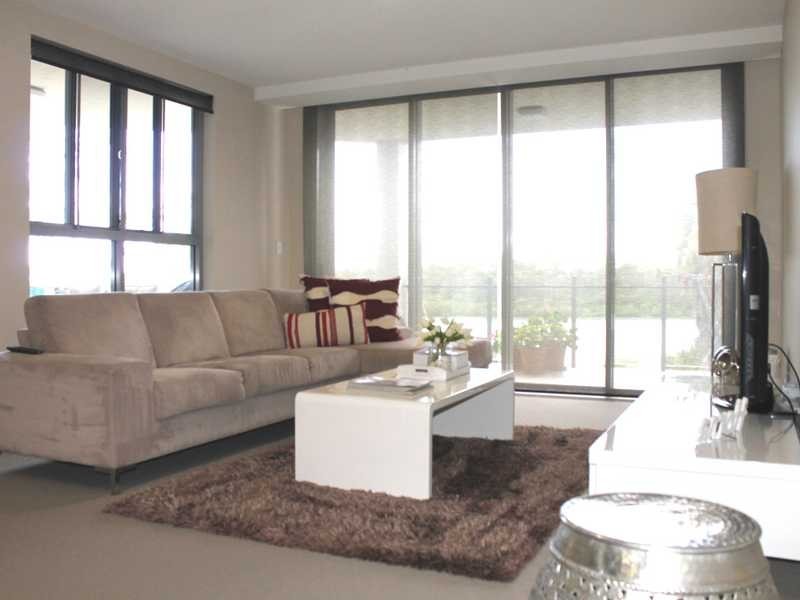 202/10 WYNDHAM AVENUE, Boyne Island QLD 4680