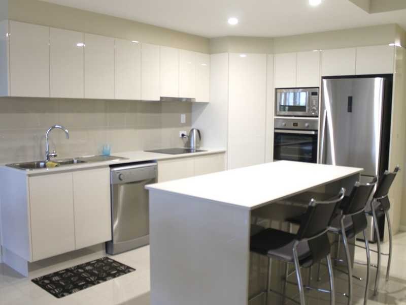 202/10 WYNDHAM AVENUE, Boyne Island QLD 4680