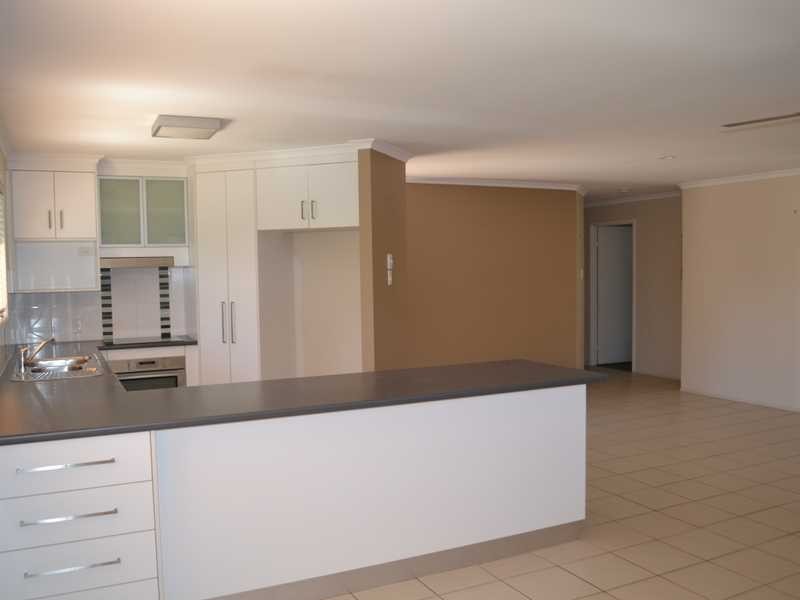 46 Lomandra Street, Boyne Island QLD 4680