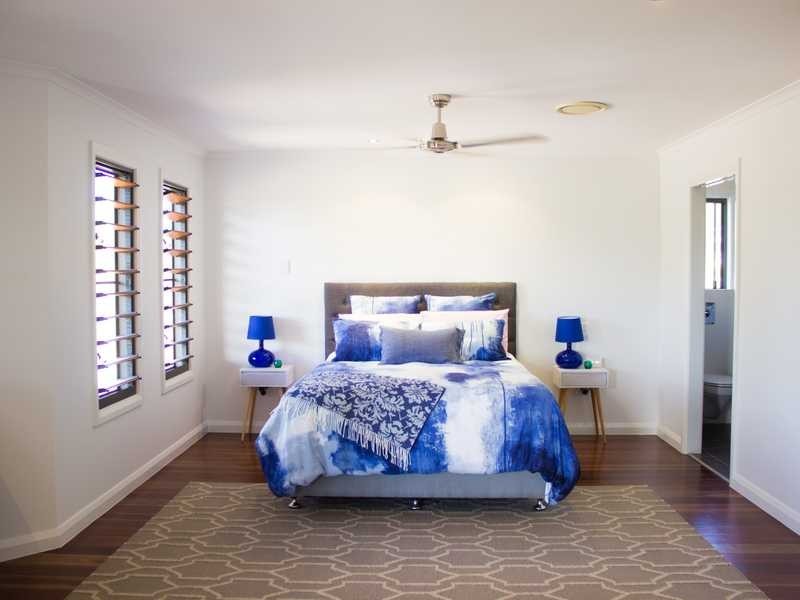 37 WYNDHAM AVENUE, Boyne Island QLD 4680