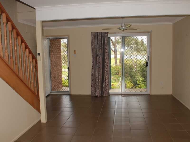 4/32 Parkside Street, Tannum Sands QLD 4680