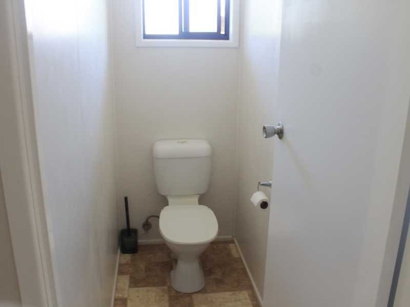 3 BELLEMERE COURT, Boyne Island QLD 4680