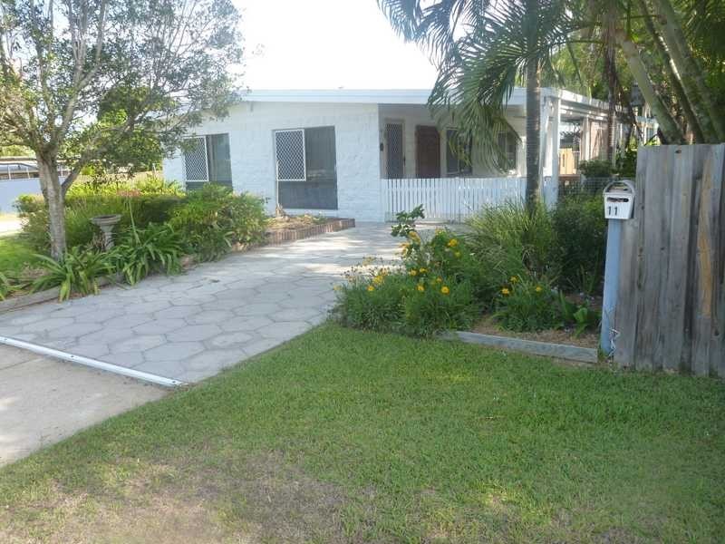 11 Yukana Street, Boyne Island QLD 4680