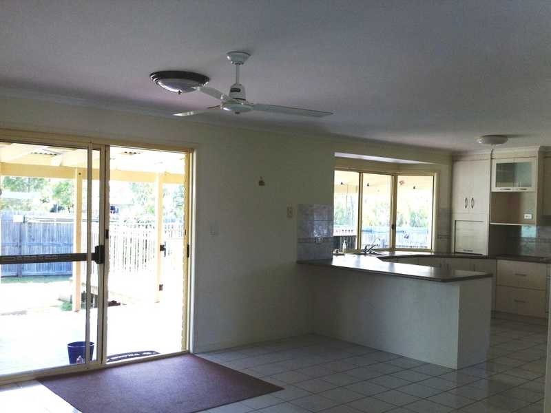 43 Geoffery Thomas Drive, Tannum Sands QLD 4680