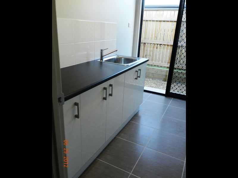 9 Valley Way, Boyne Island QLD 4680