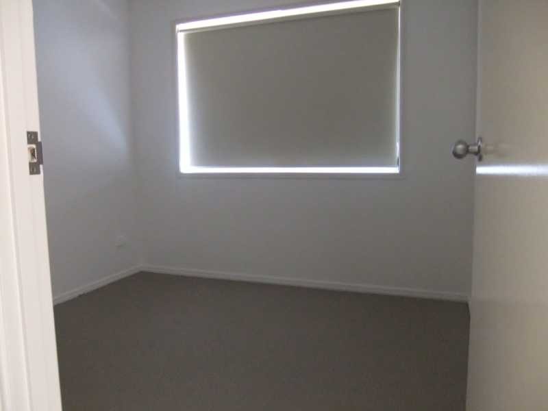 14 Jeana Close, Boyne Island QLD 4680