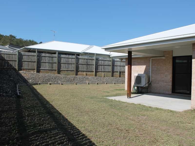 14 Jeana Close, Boyne Island QLD 4680