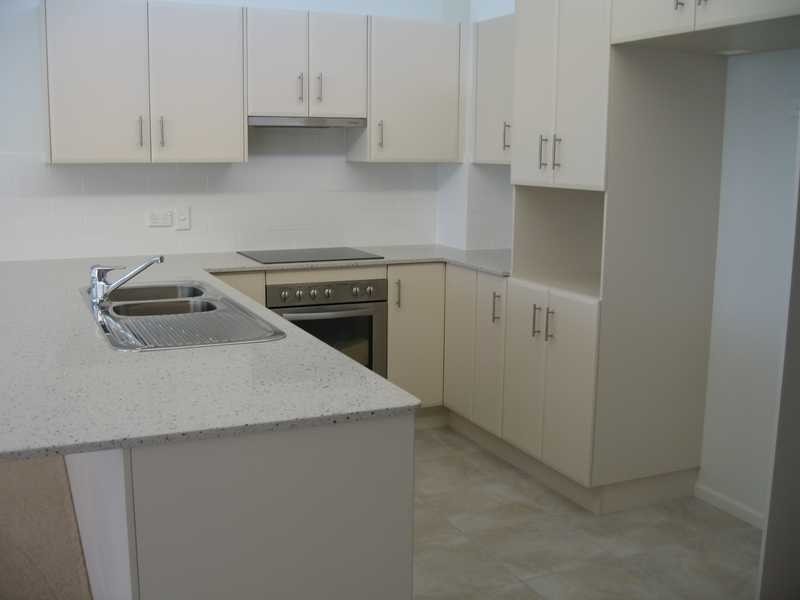 15/8a Wyndham Avenue, Boyne Island QLD 4680