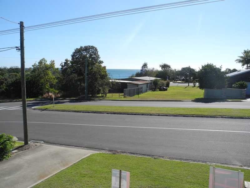 1/35 Ocean Street, Tannum Sands QLD 4680