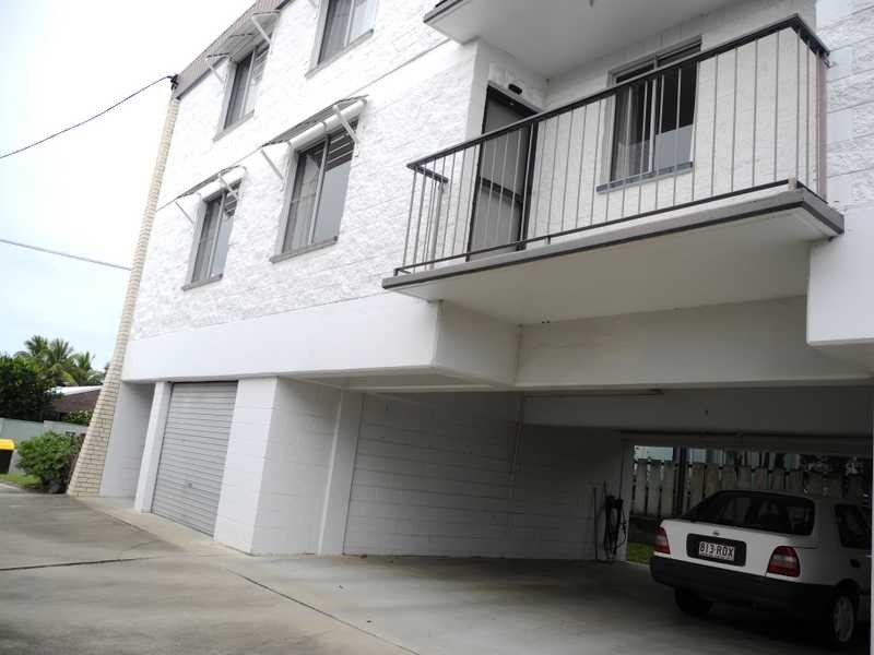 1/35 Ocean Street, Tannum Sands QLD 4680