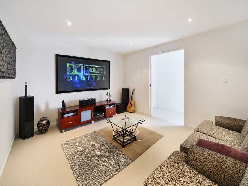 13a Woodchester Close, Rosemount QLD 4560