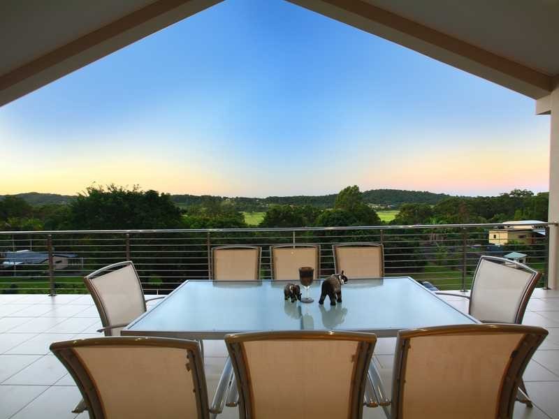 13a Woodchester Close, Rosemount QLD 4560