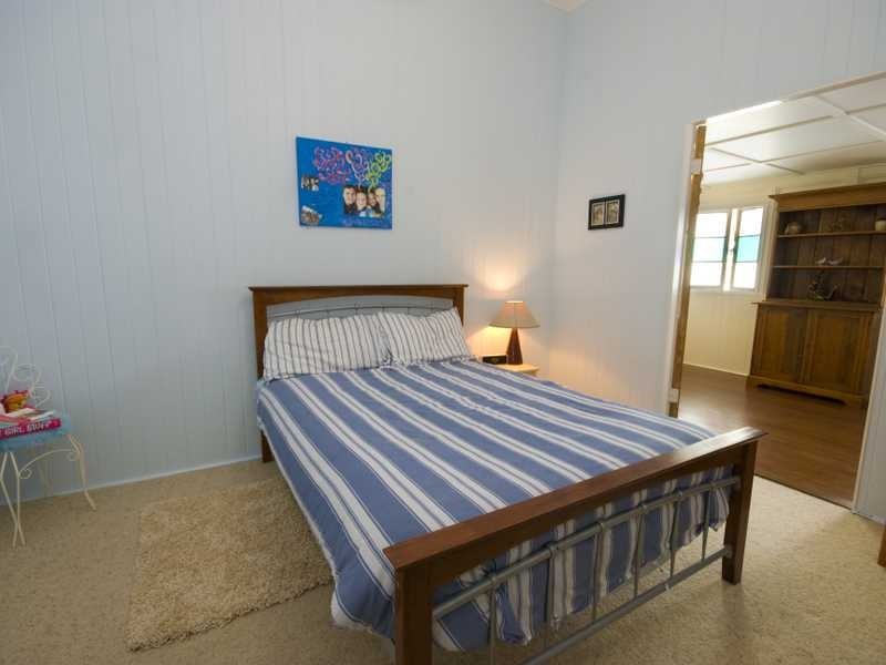 14 Mount Pleasant Road, Nambour QLD 4560