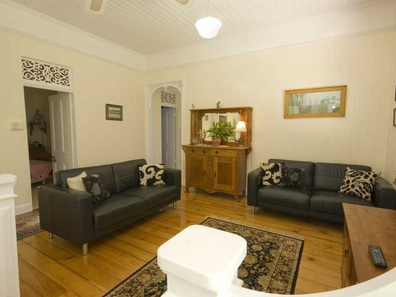 14 Mount Pleasant Road, Nambour QLD 4560