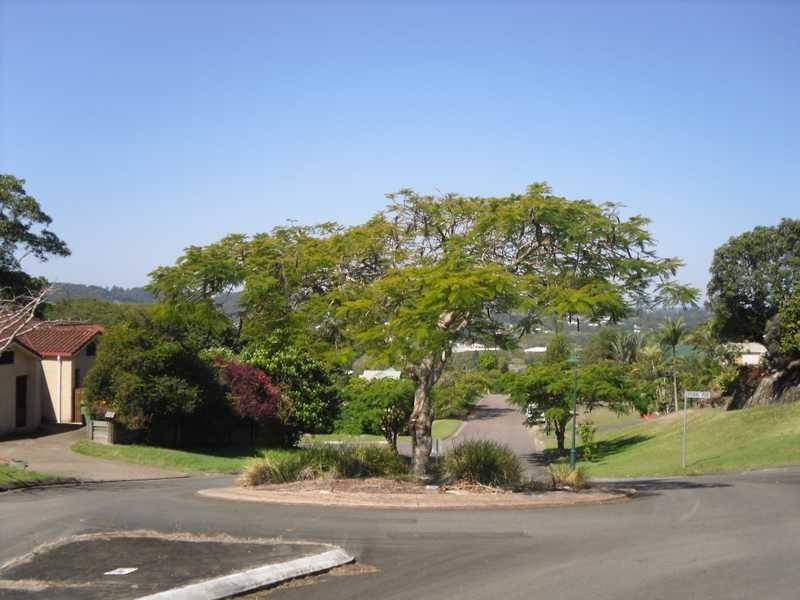 10 Shelly Court, Nambour QLD 4560