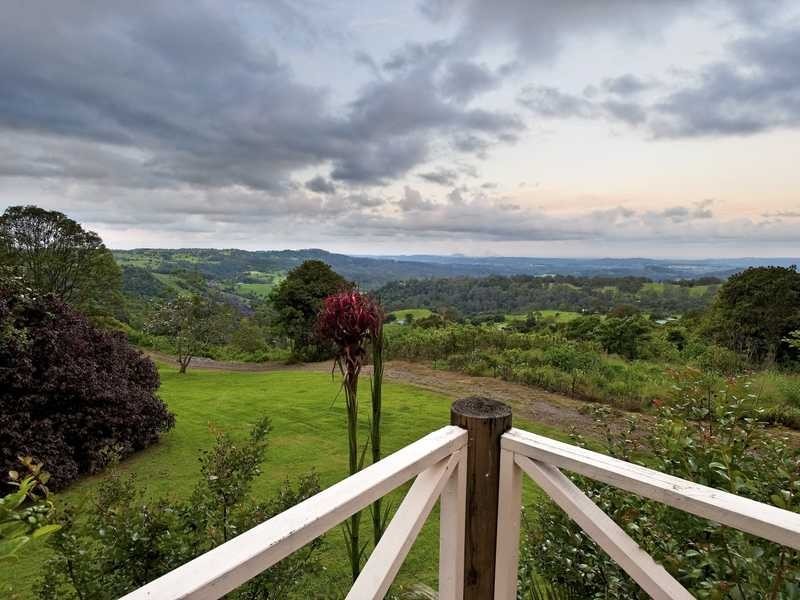 585 Flaxton Drive, Montville QLD 4560