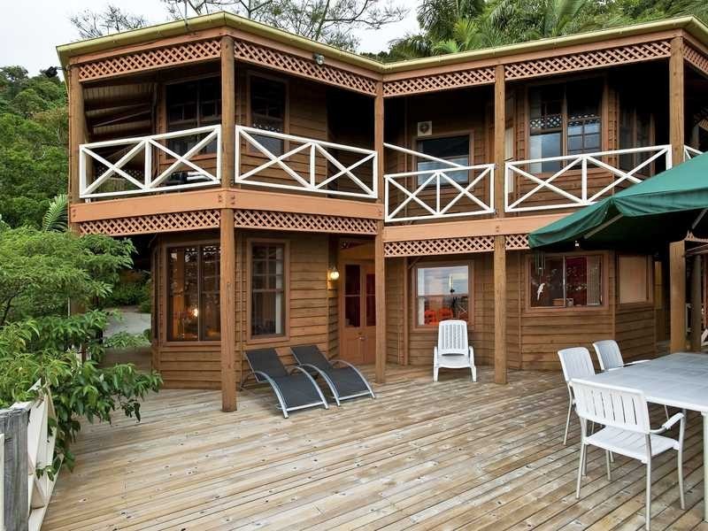 585 Flaxton Drive, Montville QLD 4560