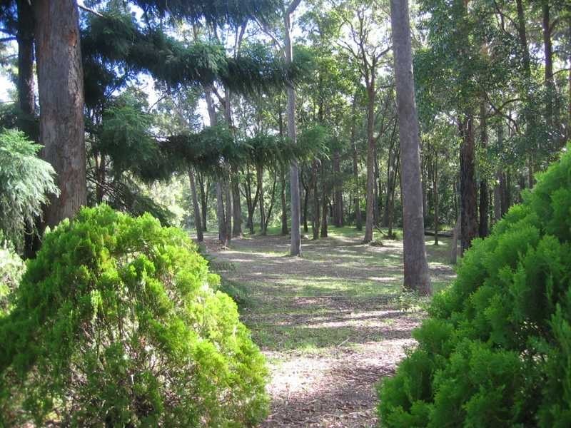 129 (Lot 6) Upper Rosemount Road, Rosemount QLD 4560
