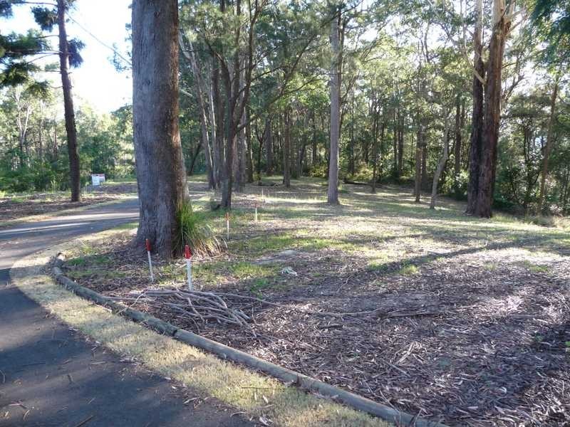 129 (Lot 6) Upper Rosemount Road, Rosemount QLD 4560