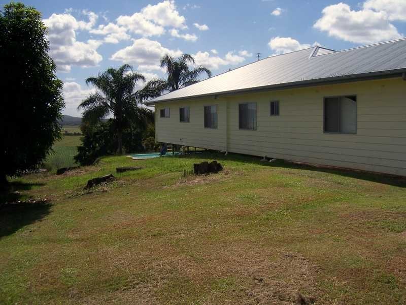51 Twin Peaks Road, Bli Bli QLD 4560