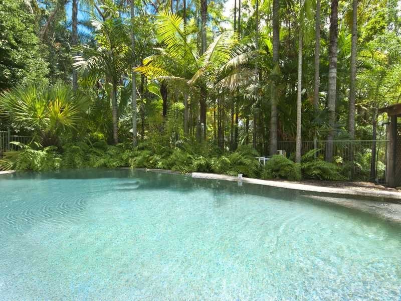 68 Brackenfern Road, Yandina QLD 4561