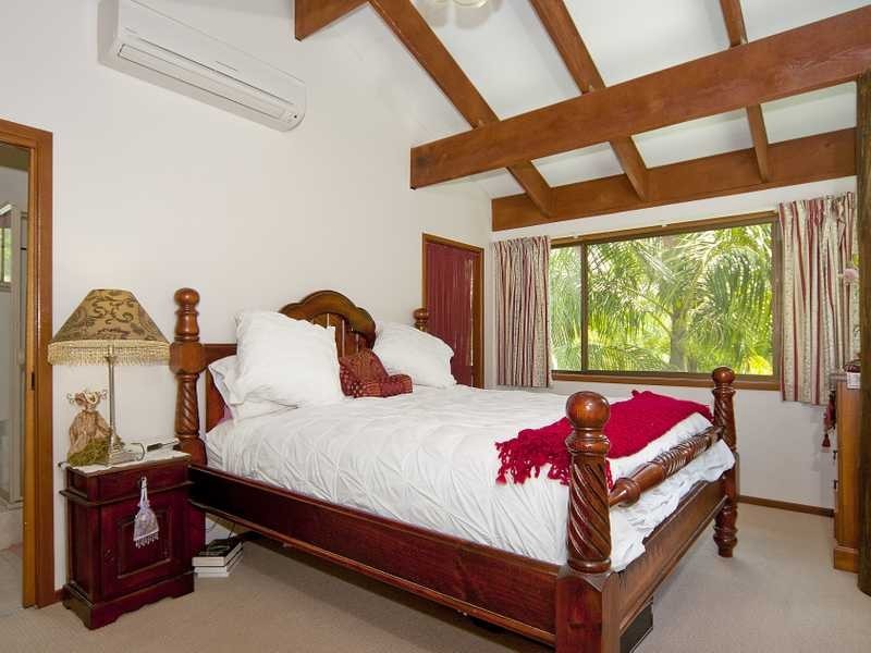 68 Brackenfern Road, Yandina QLD 4561