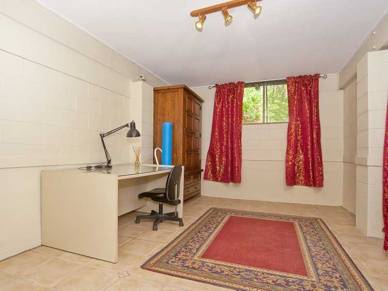 68 Brackenfern Road, Yandina QLD 4561