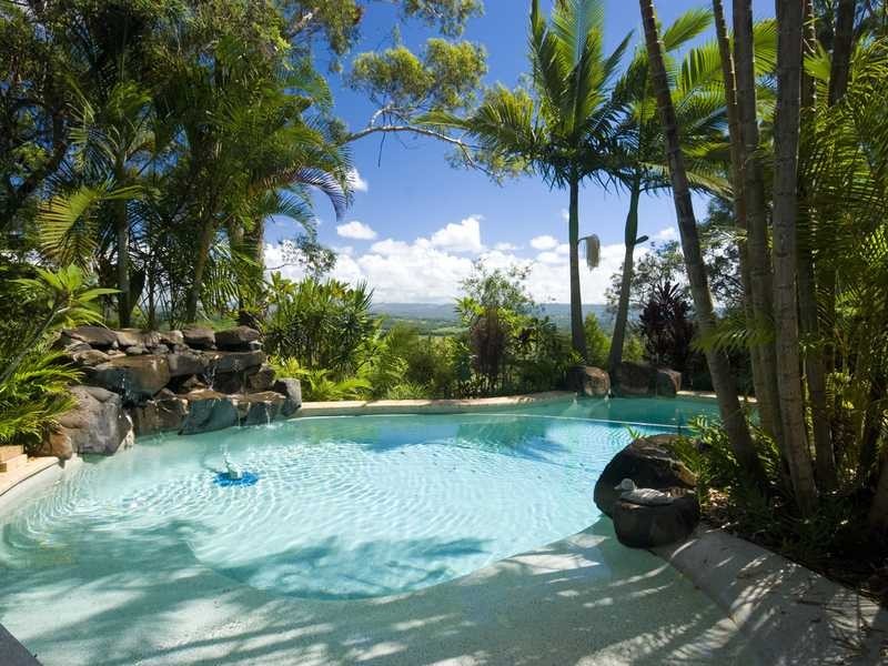 100 Upper Rosemount Road, Rosemount QLD 4560