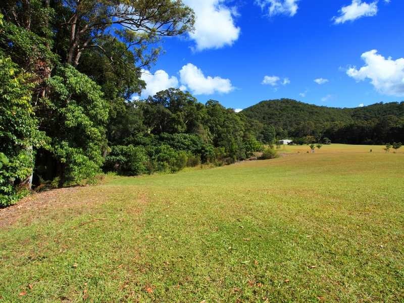 1 Golden Valley Place, Yandina QLD 4561