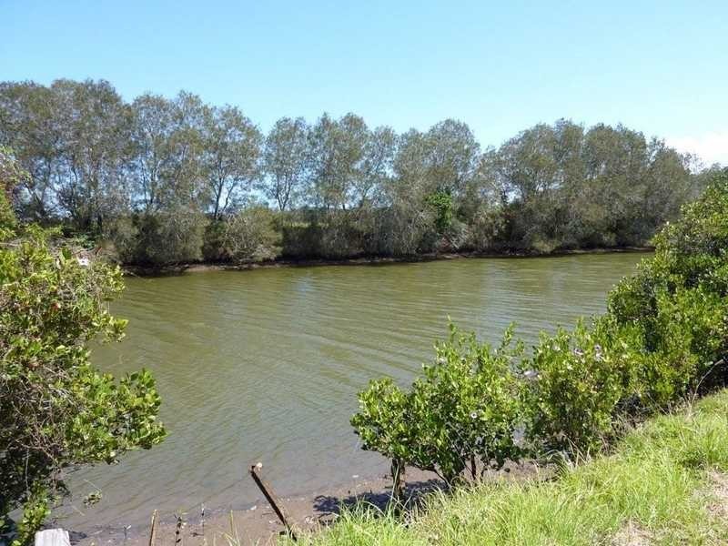 17 Bennett Road, Bli Bli QLD 4560