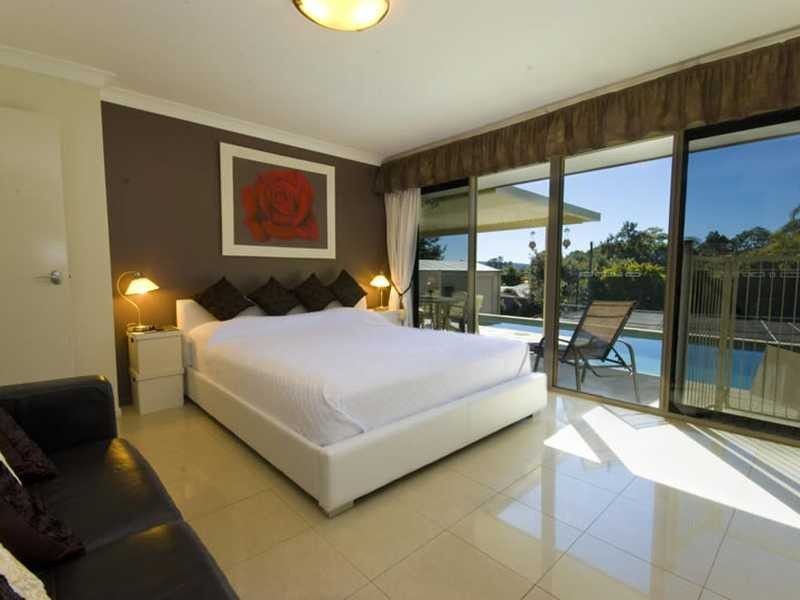 16 Mountain Breeze Court, Nambour QLD 4560