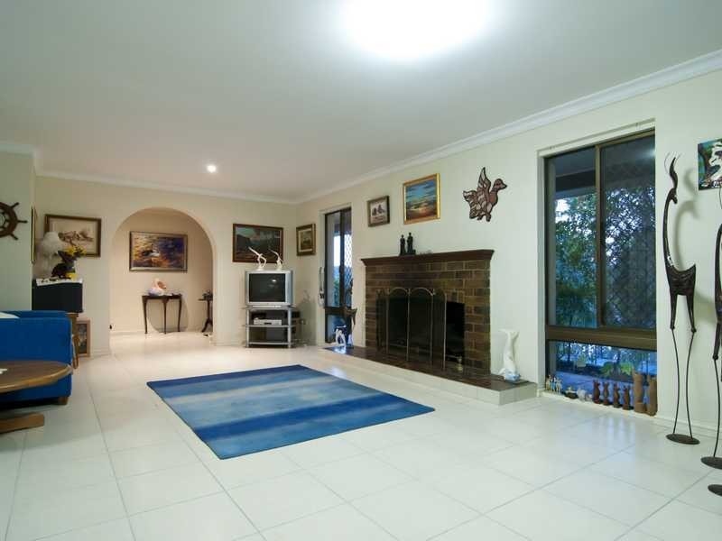 3 Woodchester Close, Rosemount QLD 4560