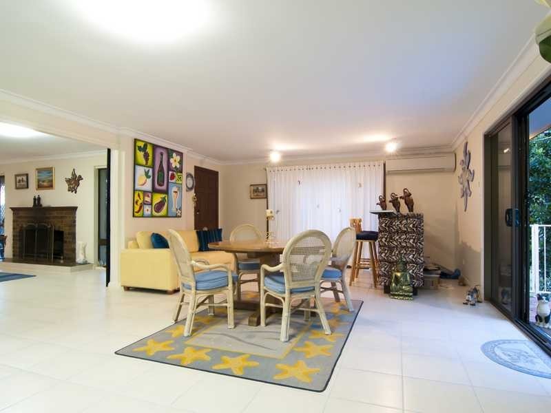 3 Woodchester Close, Rosemount QLD 4560