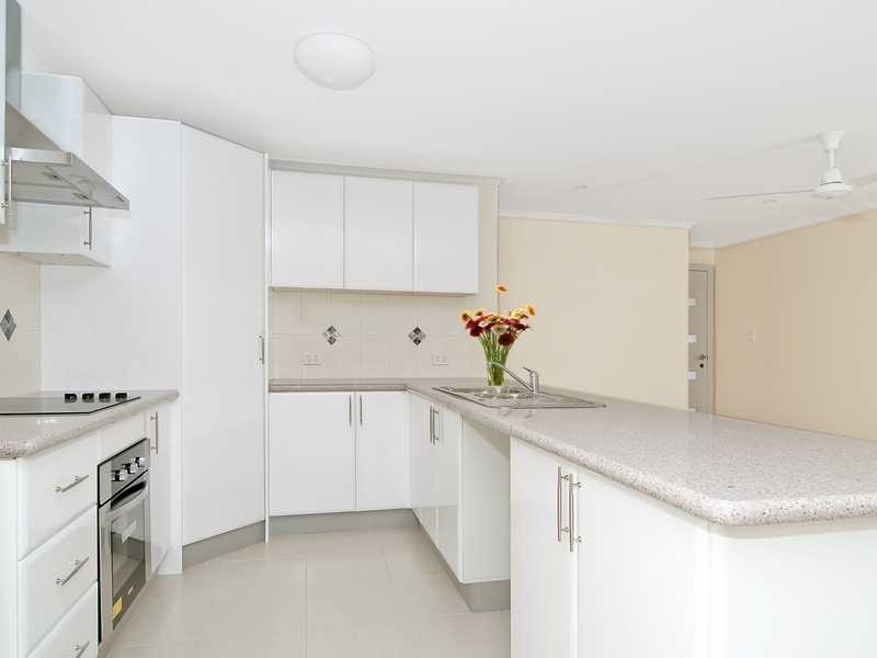 Unit 5/16 Stevens Street, Nambour QLD 4560