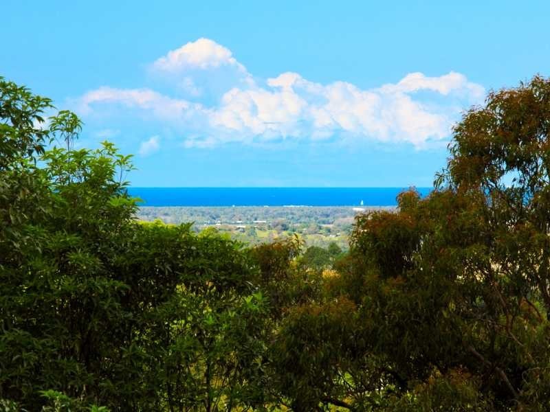 230 Ocean Vista Drive, Maroochy River QLD 4561