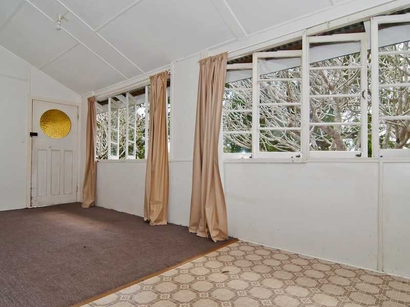 15 Magnolia Street, Nambour QLD 4560