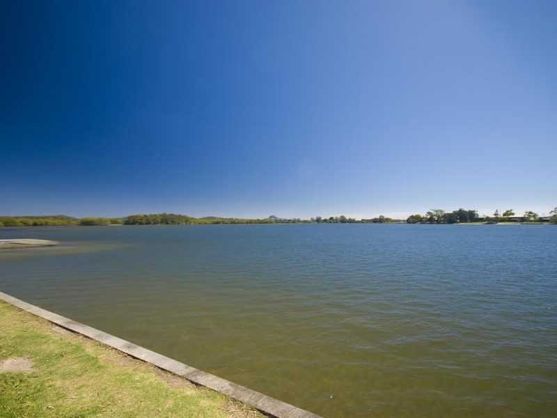 Villa 152/319 Bradman Avenue, Maroochydore QLD 4558