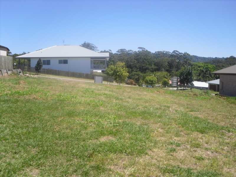 1 Cooee Court, Coes Creek QLD 4560