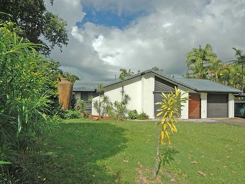 4 Molakai Drive, Mountain Creek QLD 4557